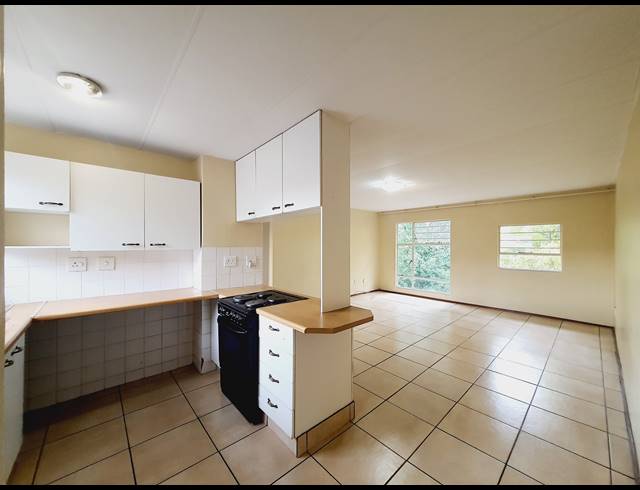 2 BEDROOM APARTMENT RENTED IN VORNA VALLEY